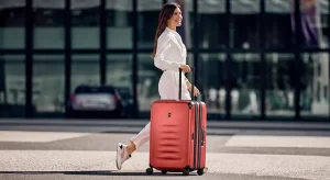 Know the necessary travel accessories you need to have